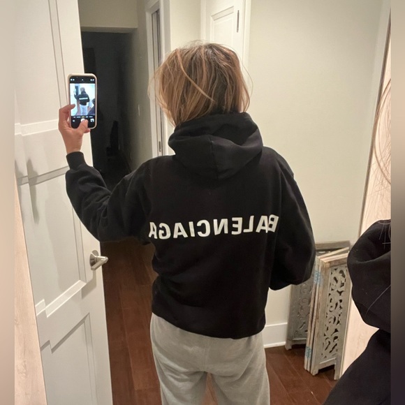 Balenciaga 2017 Archetype Black Logo Oversized Hoodie 🖤 - Picture 6 of 7